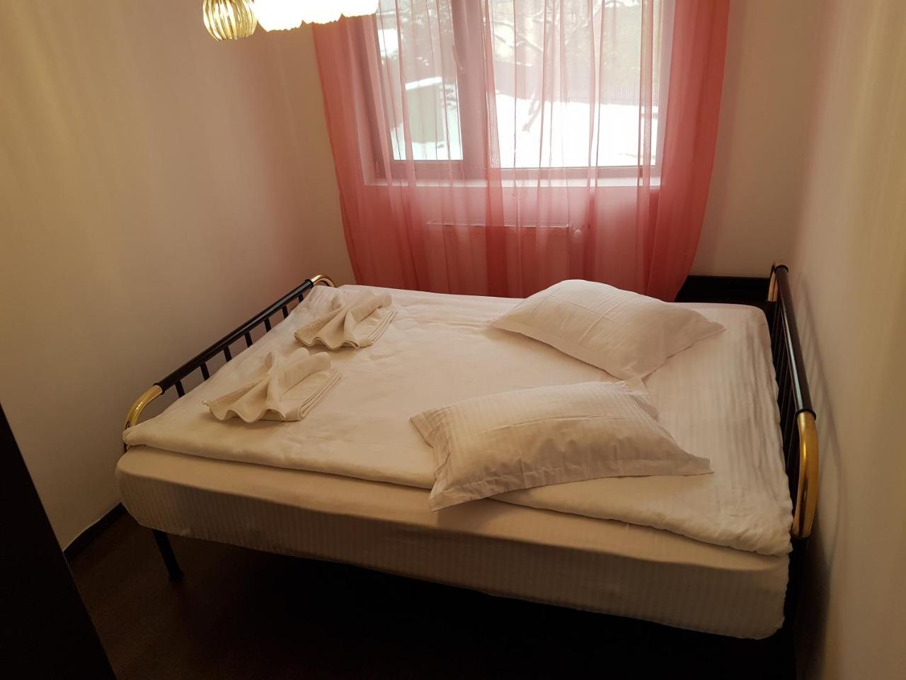 Rent Holding Apartments Iasi Exterior photo