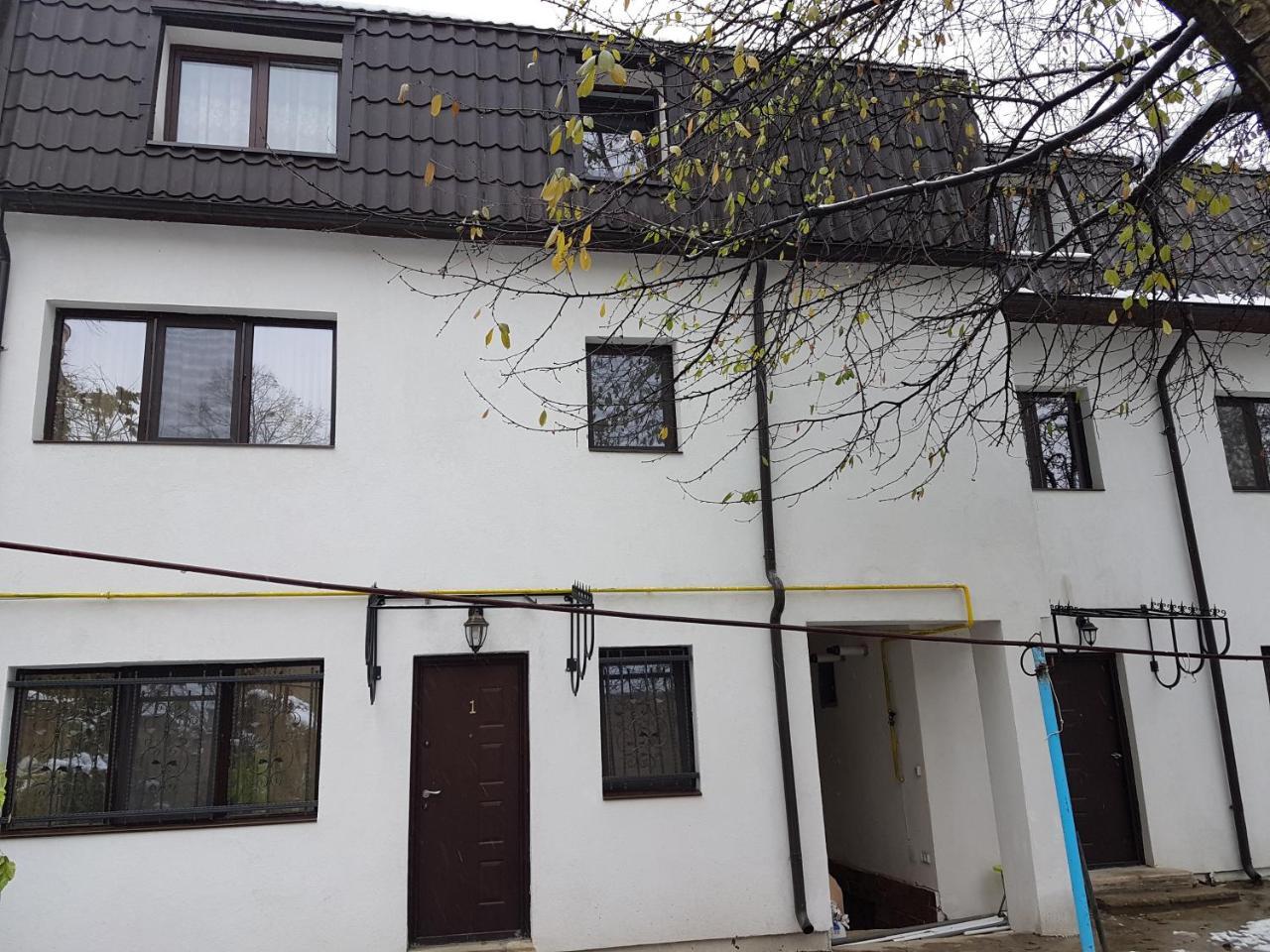 Rent Holding Apartments Iasi Exterior photo